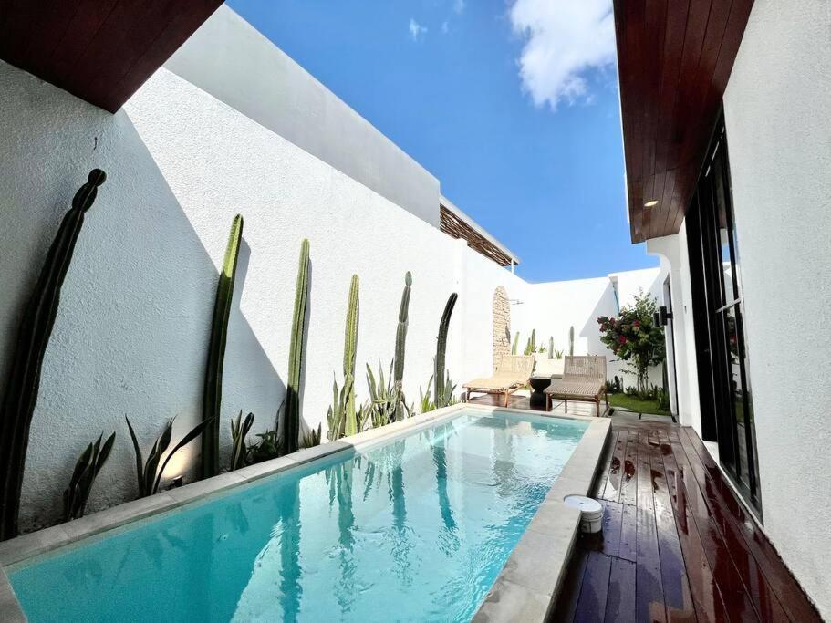 2Br Villa The Three Cactuses Stylish Mediteranian 5Mins To Sanur Beach Kültér fotó